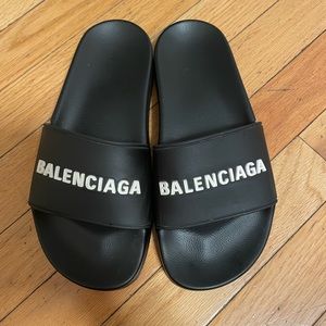 Balenciaga Pool Slides